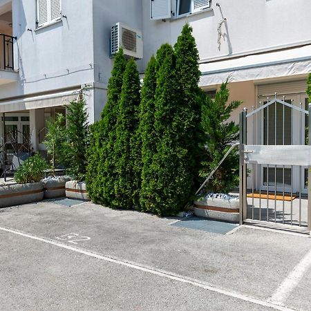 Stylish Apartment Mediterraneo Пореч Экстерьер фото