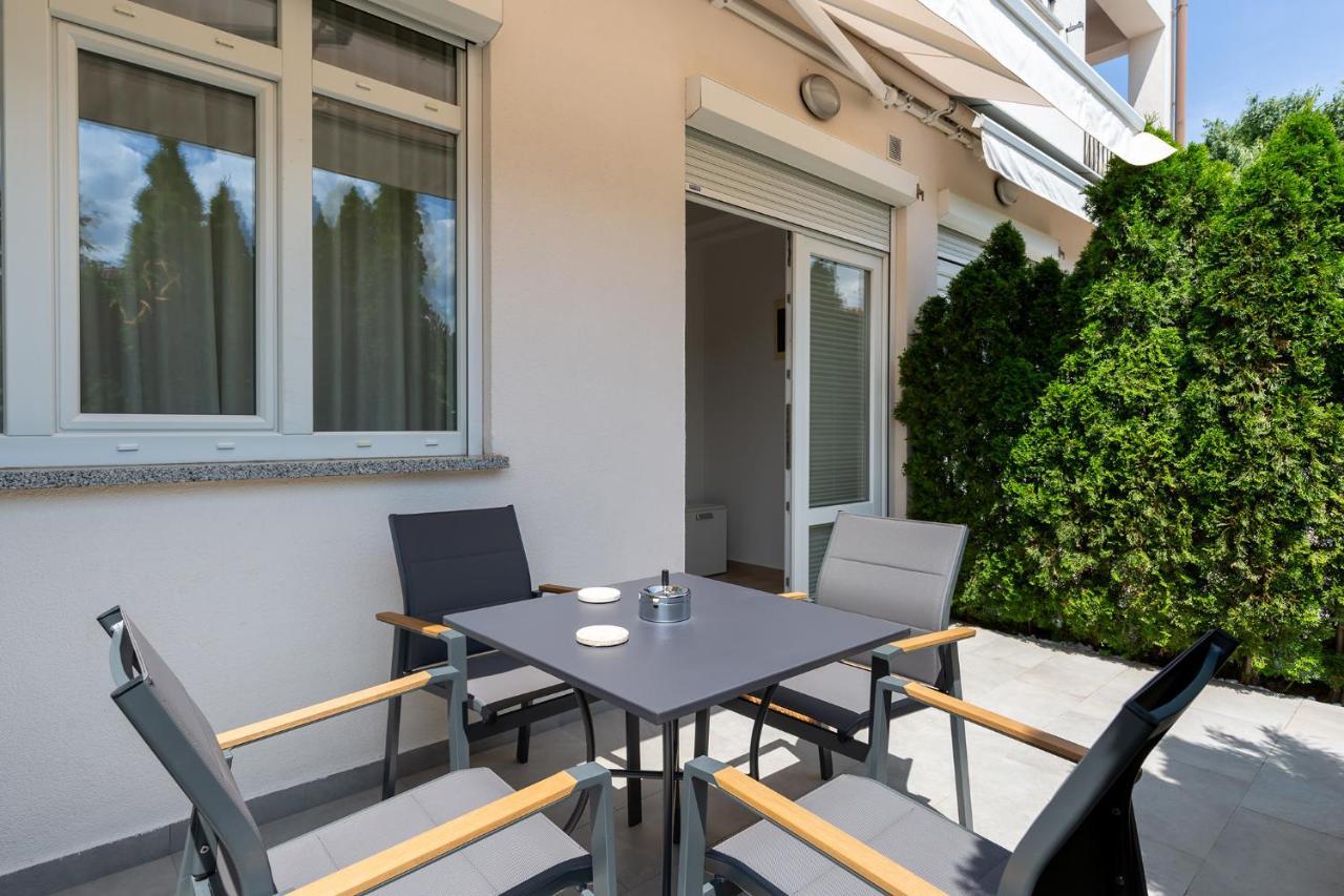Stylish Apartment Mediterraneo Пореч Экстерьер фото
